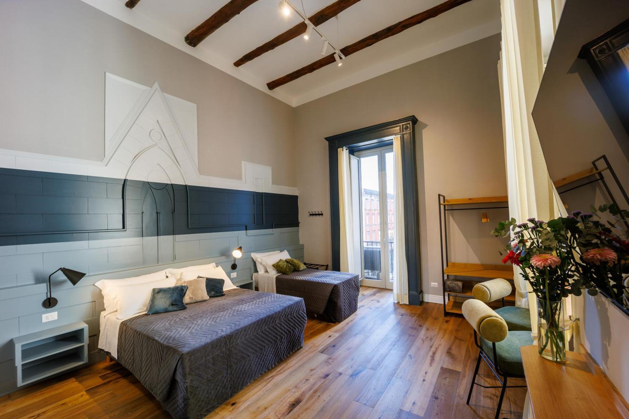 The Other Duomo House By House In Napels